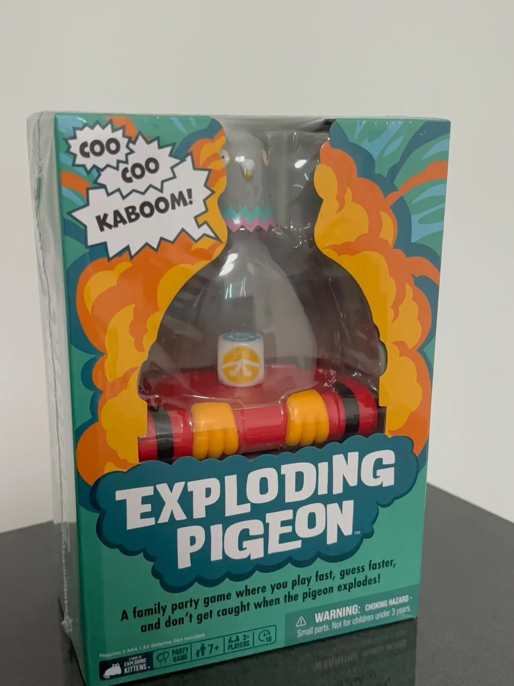 Exploding Pigeon Kids Party Game - Teal & Red